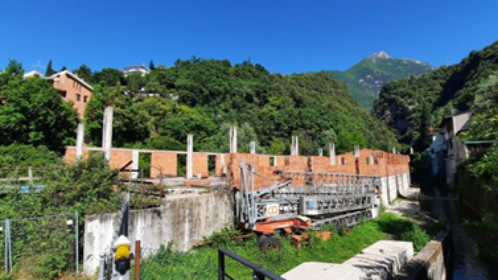 Copertina di Un parcheggio pubblico realizzabile dietro il Municipio