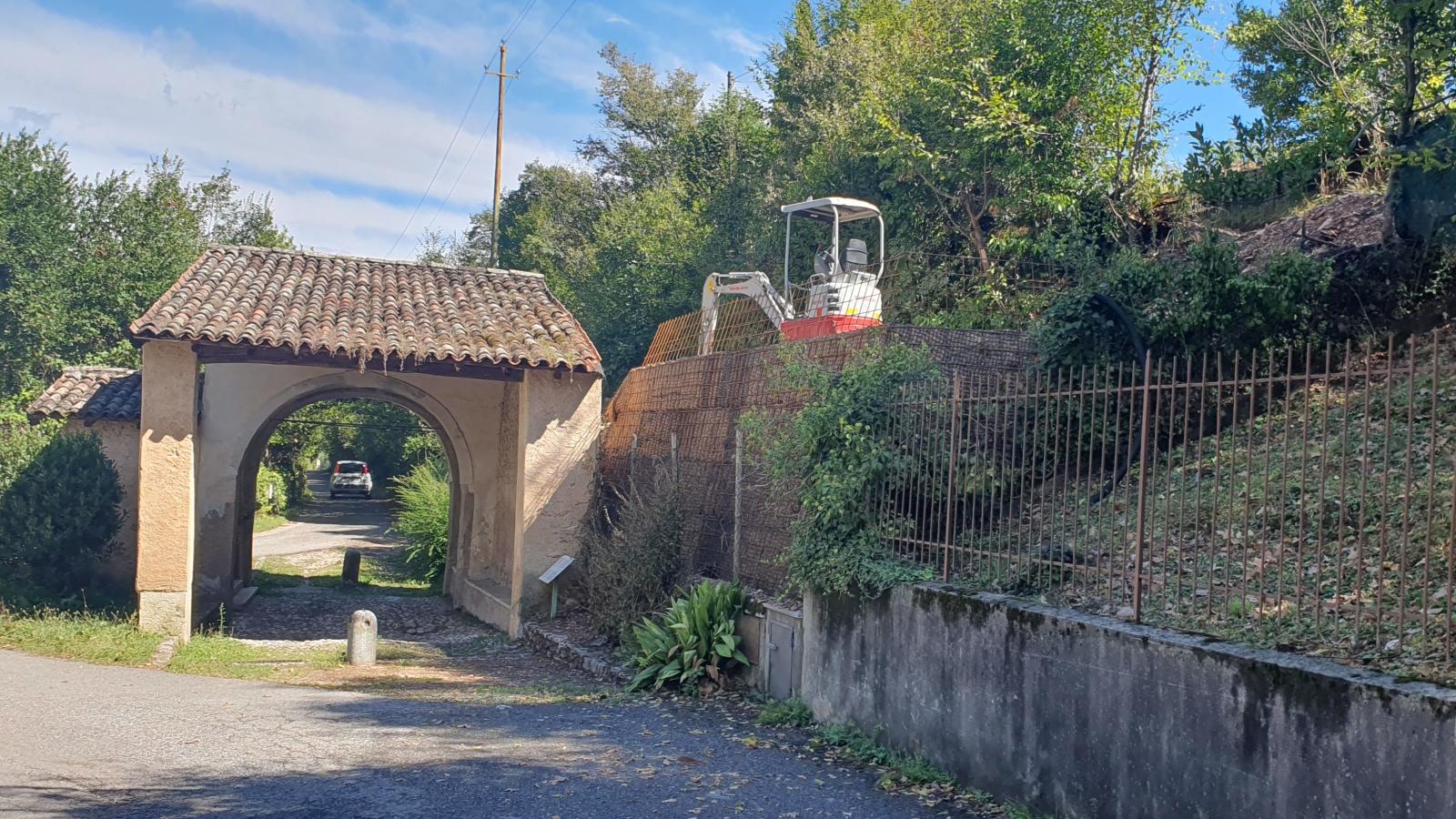 Copertina di Lavori abusivi in Loc. Marsina